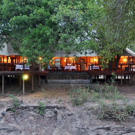 Hamiltons Tented Camp Mluwati Concession Екстериор снимка